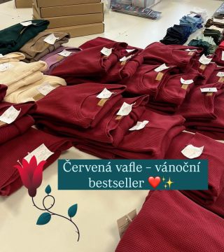 ✨ V dílně jedeme na plné obrátky ✨ Šijeme, balíme a odesíláme o sto šest, abychom stihly všechny vaše objednávky doručit...